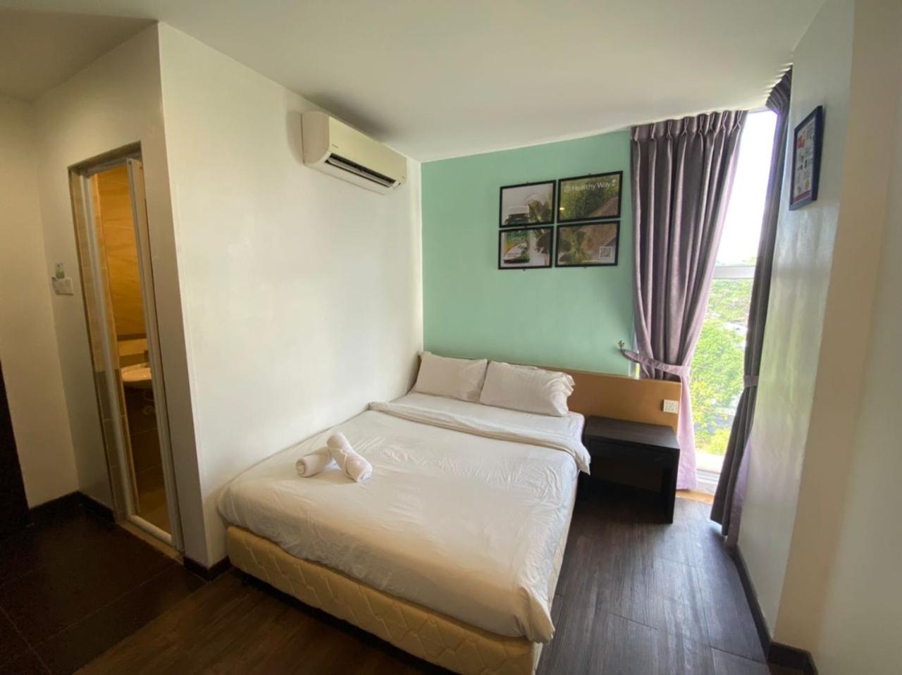 Timez Business Hotel Cheras Exterior foto