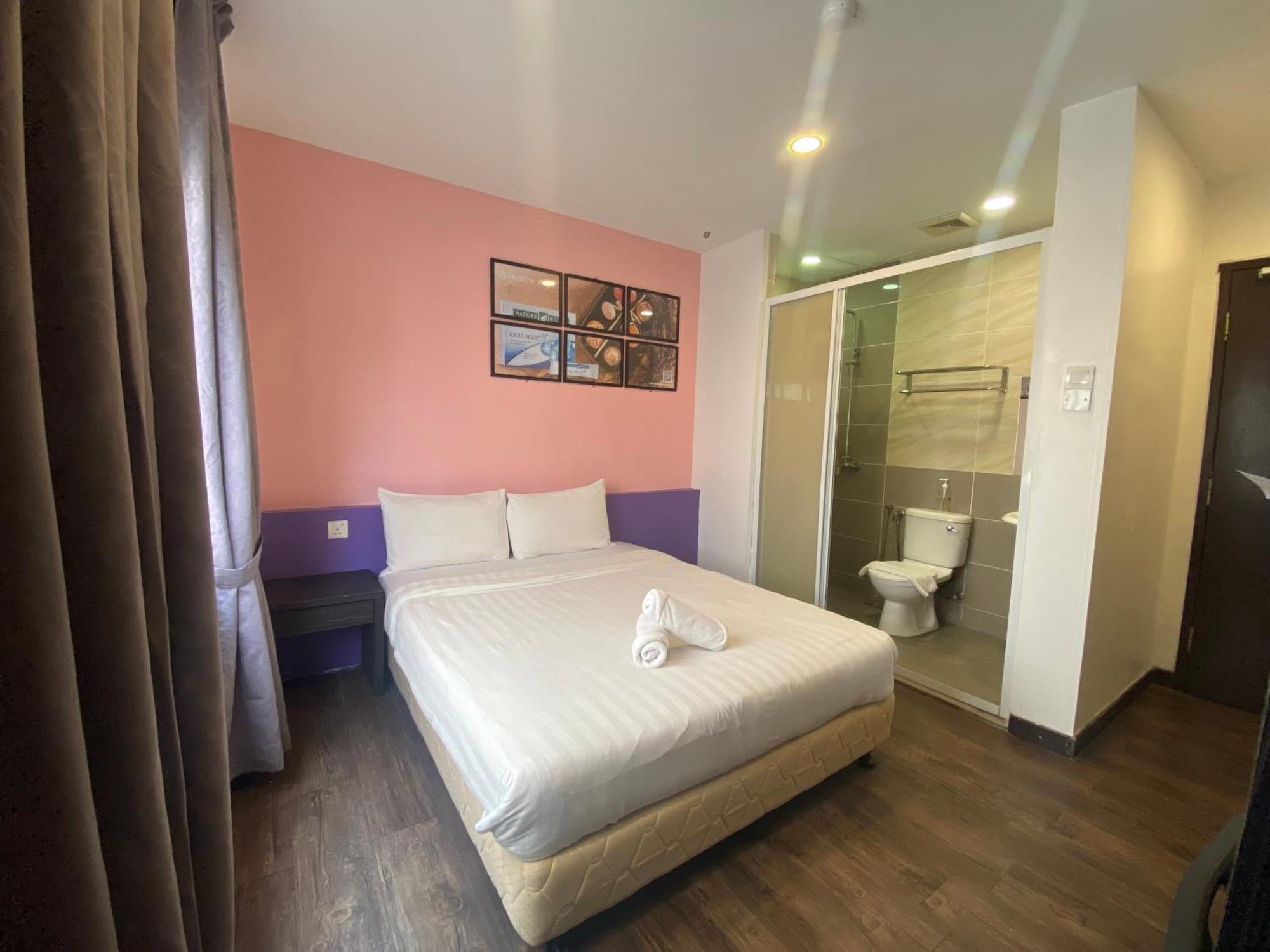Timez Business Hotel Cheras Exterior foto